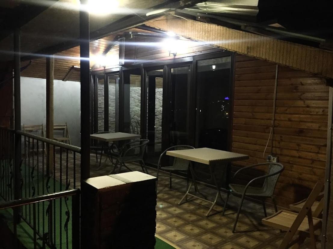 The Sindh House - Indus Aroma Restaurant Tbilisi Hotel Exterior photo